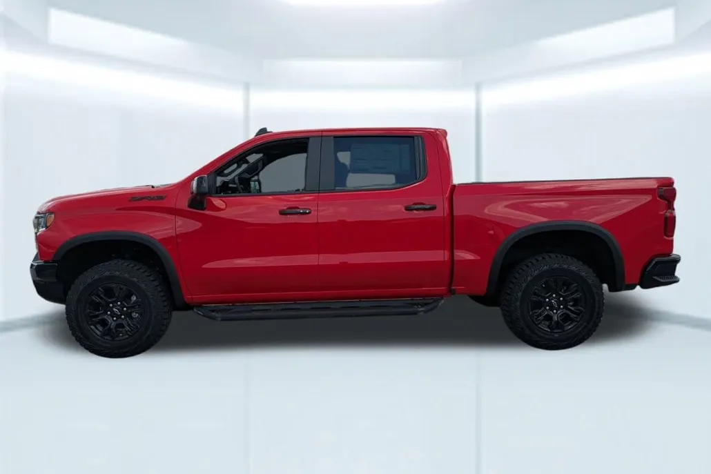 2025 Chevrolet Silverado 1500 ZR2 photo 1