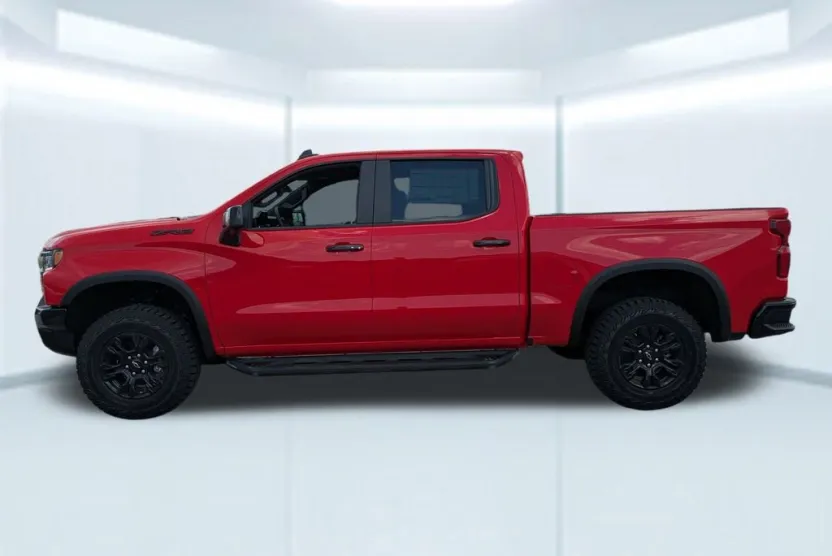 2025 Chevrolet Silverado 1500 ZR2 photo 1