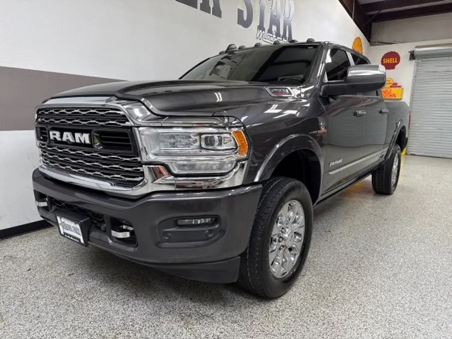 2019 Ram 2500 Limited photo 1