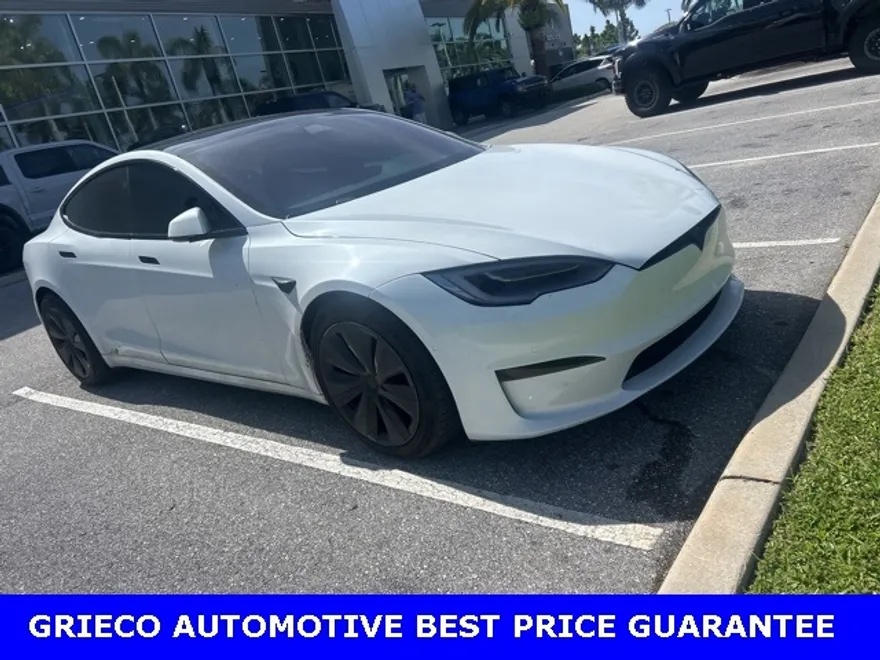 2021 Tesla Model S Plaid photo 1