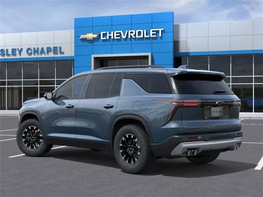 2026 Chevrolet Traverse Z71 photo 1
