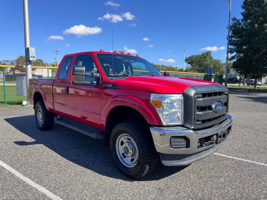 2014 Ford F-350 XL photo 1