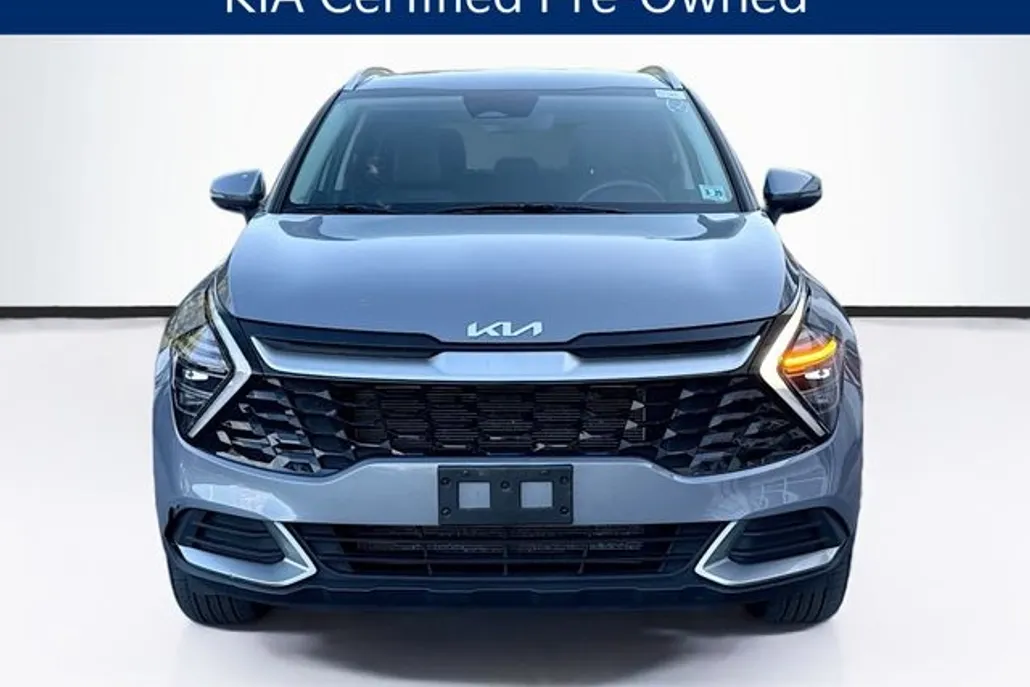 2024 Kia Sportage EX photo 1