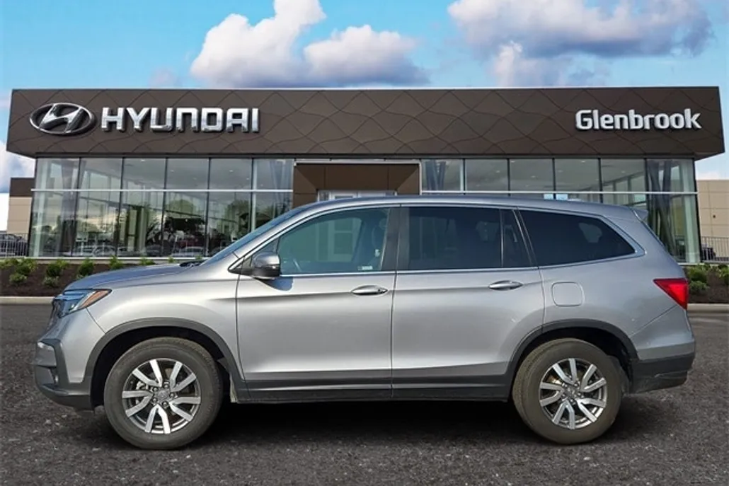 2021 Honda Pilot EX photo 1