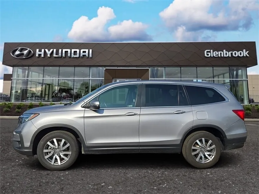 2021 Honda Pilot EX photo 1
