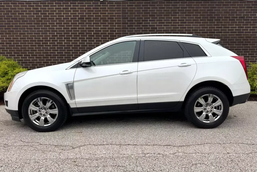 2014 Cadillac SRX Luxury photo 1