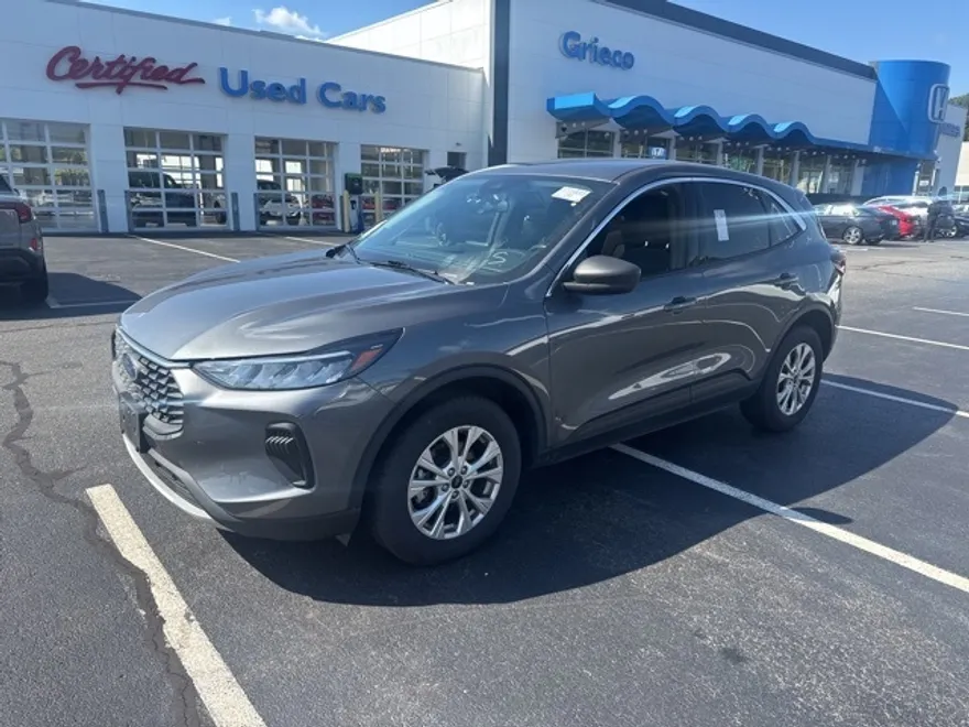 2023 Ford Escape Active photo 1