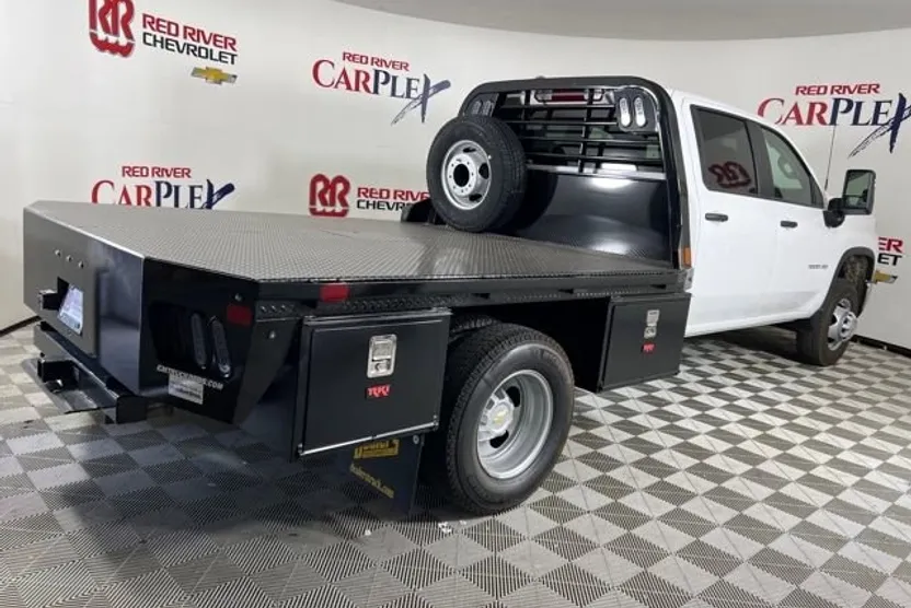 2025 Chevrolet Silverado 3500HD Work Truck photo 1