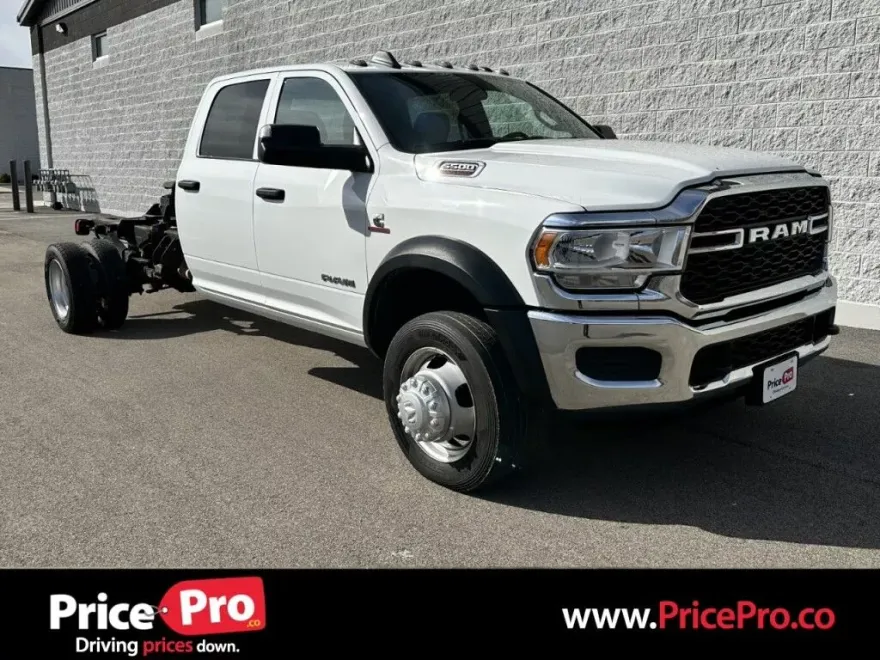 2022 Ram 5500 Tradesman photo 1