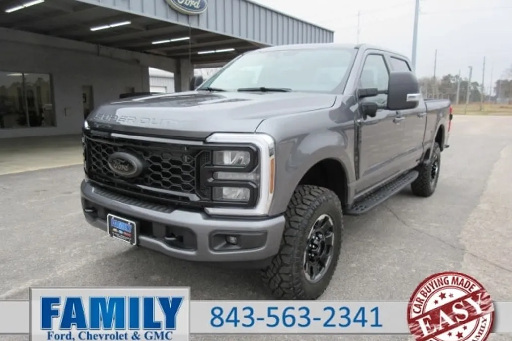 2025 Ford F-250 XLT photo 1