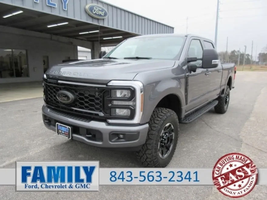 2025 Ford F-250 XLT photo 1