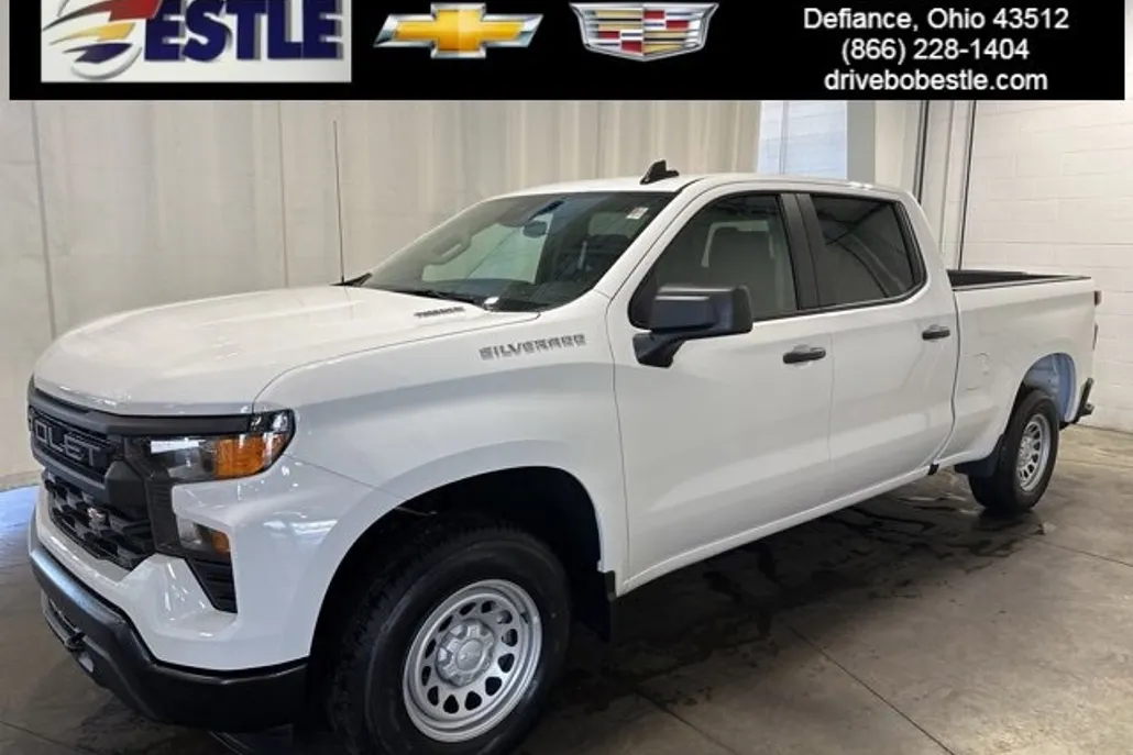 2024 Chevrolet Silverado 1500 photo 1
