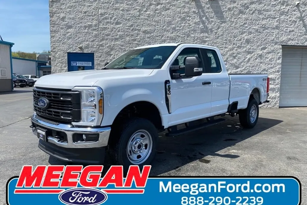 2025 Ford F-350 XL photo 1