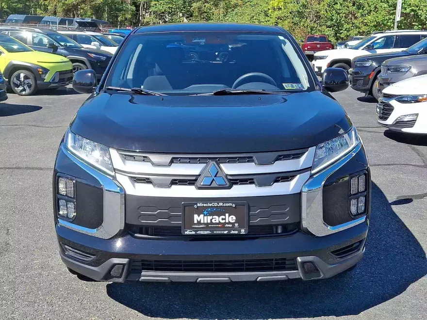 2024 Mitsubishi Outlander Sport ES LE SE photo 1