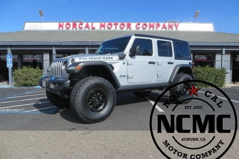 2023 Jeep Wrangler Rubicon 4xe photo 1