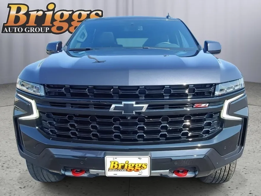 2023 Chevrolet Tahoe Z71 photo 1