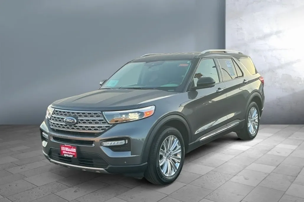 2023 Ford Explorer Limited photo 1