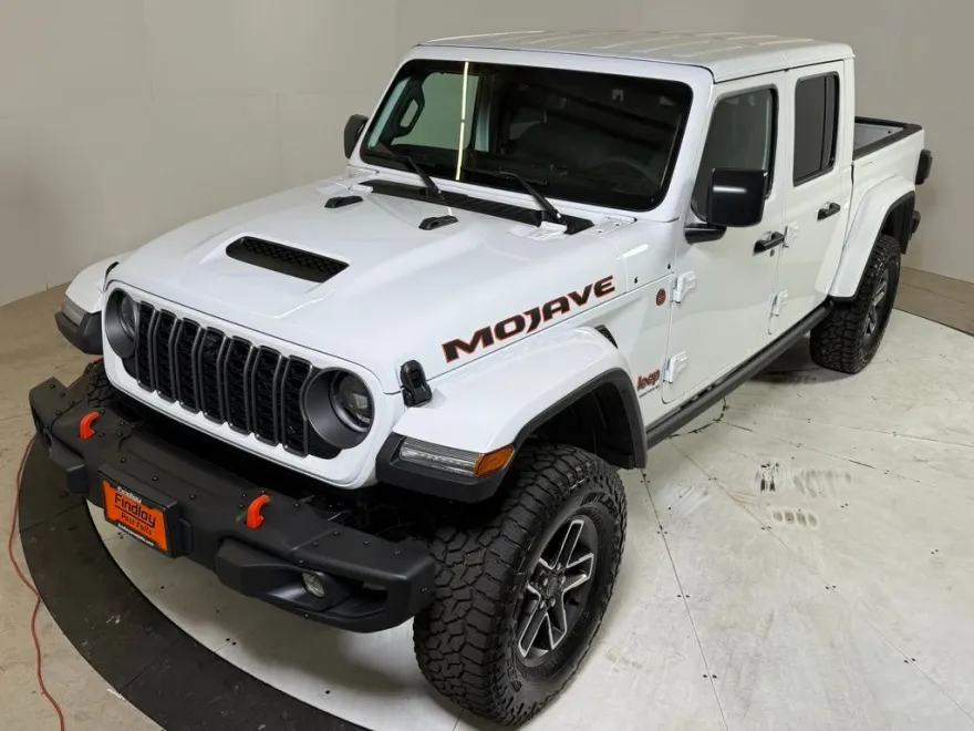 2025 Jeep Gladiator Mojave photo 1