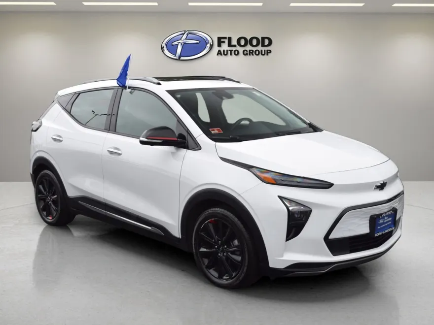 2023 Chevrolet Bolt EUV Premier photo 1