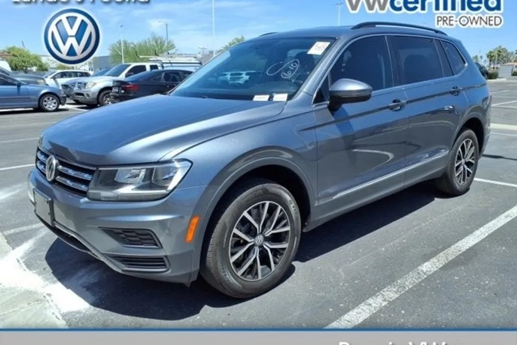2021 Volkswagen Tiguan SE photo 1