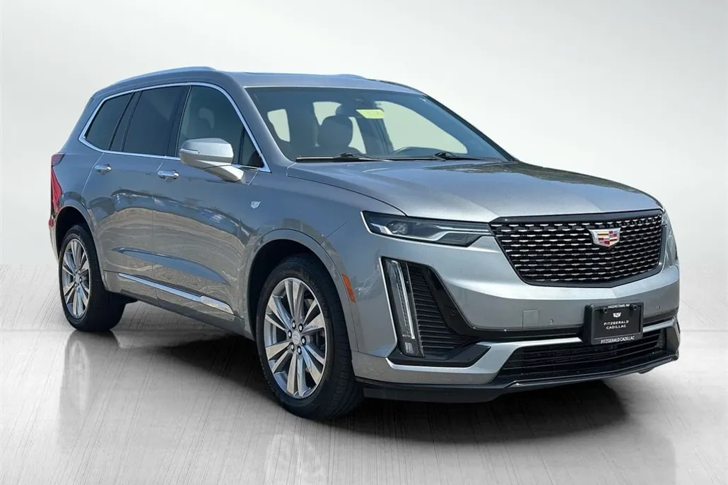 2024 Cadillac XT6 Premium Luxury photo 1