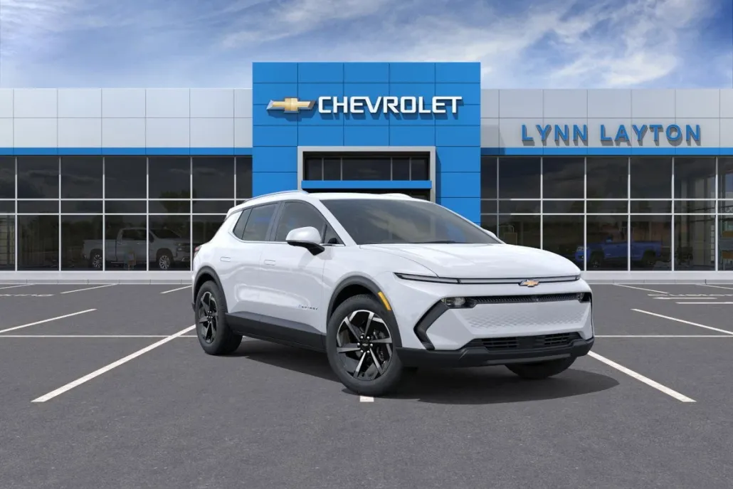 2026 Chevrolet Equinox EV 1LT photo 1