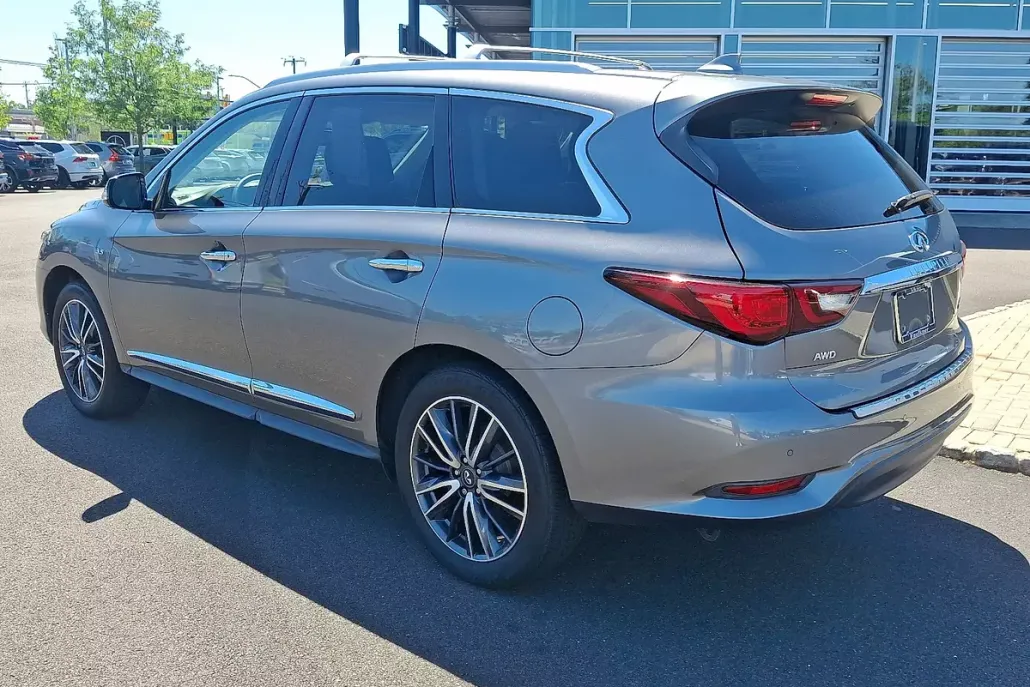 2020 Infiniti QX60 Luxe AWD photo 1