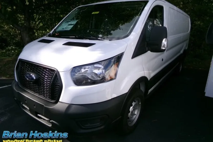 2025 Ford Transit Cargo Van photo 1