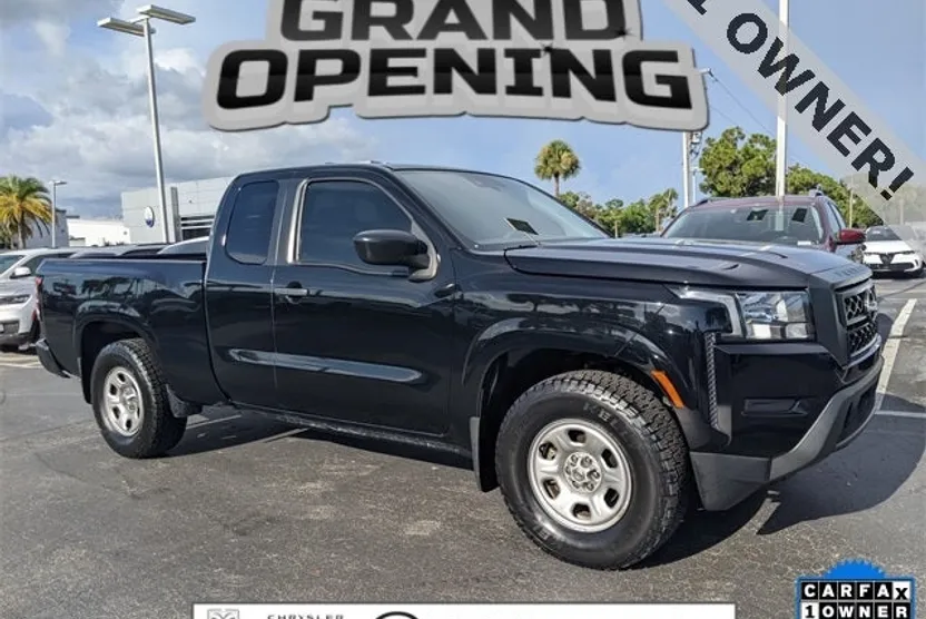2022 Nissan Frontier S photo 1