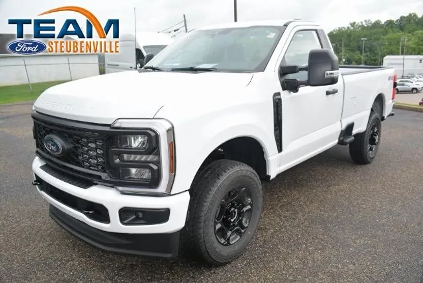 2025 Ford F-250 XL photo 1