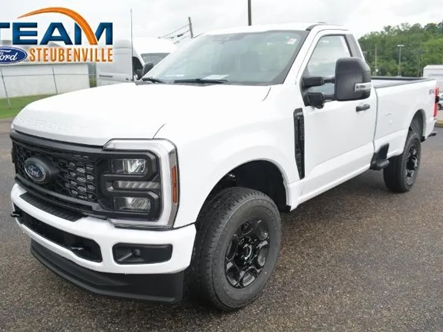 2025 Ford F-250 XL photo 1