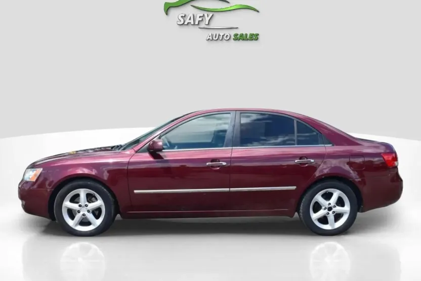 2008 Hyundai Sonata photo 1