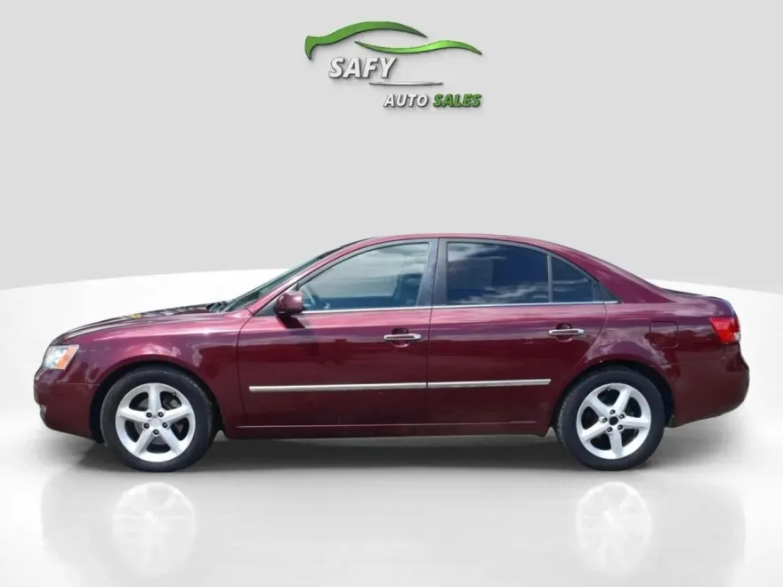 2008 Hyundai Sonata photo 1