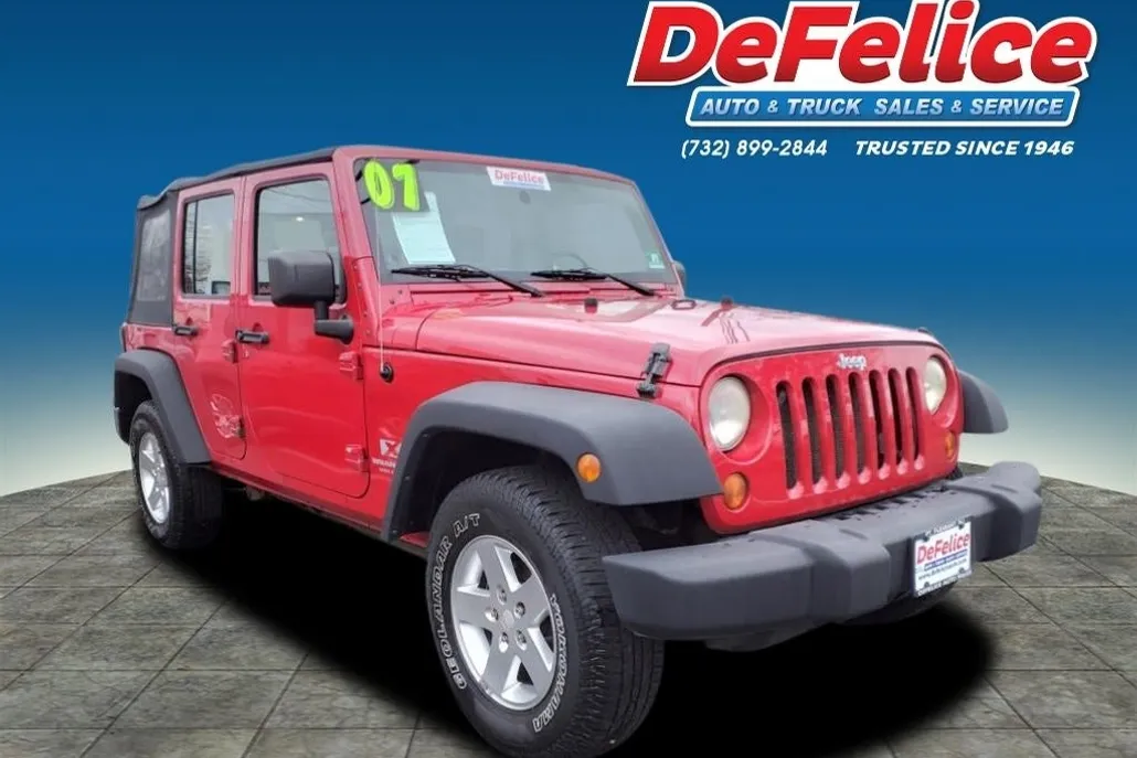 2007 Jeep Wrangler Unlimited X photo 1