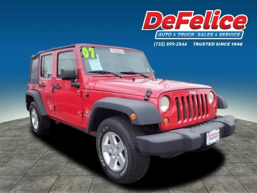 2007 Jeep Wrangler Unlimited X photo 1