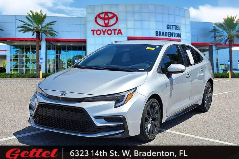 2024 Toyota Corolla SE photo 1