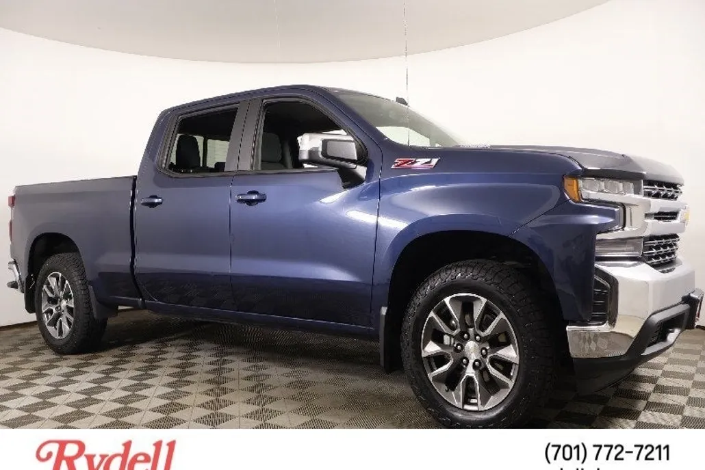 2021 Chevrolet Silverado 1500 LT photo 1