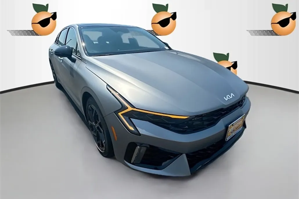 2026 Kia K5 GT-Line photo 1