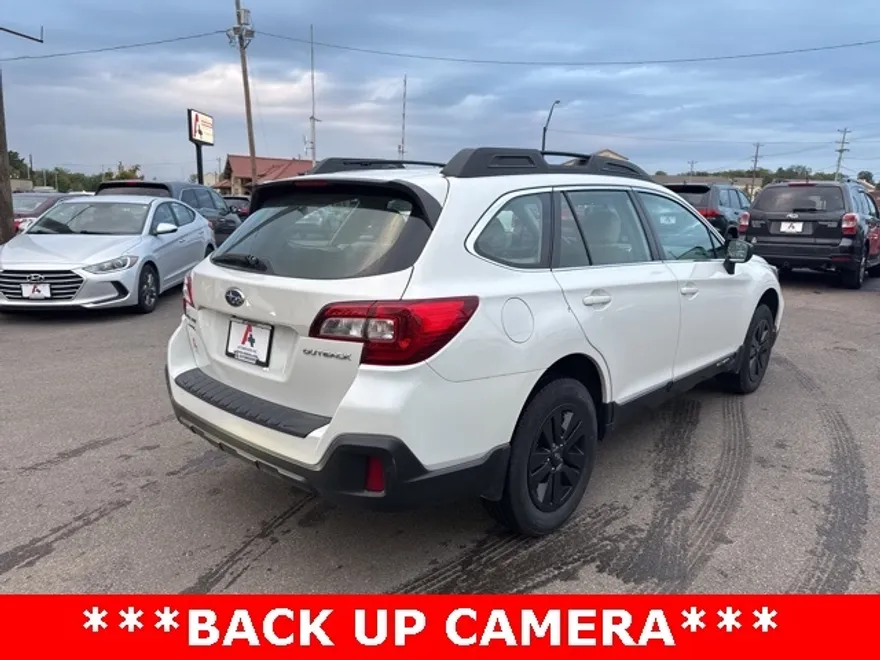 2019 Subaru Outback 2.5i photo 1