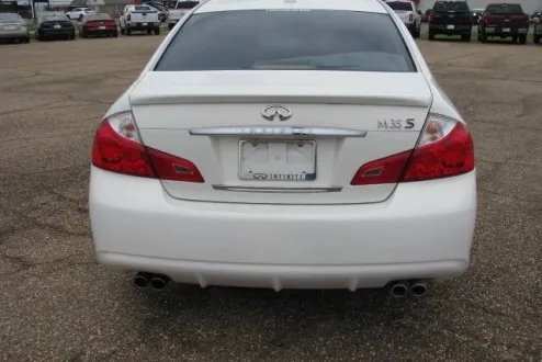 2009 Infiniti M35 photo 3