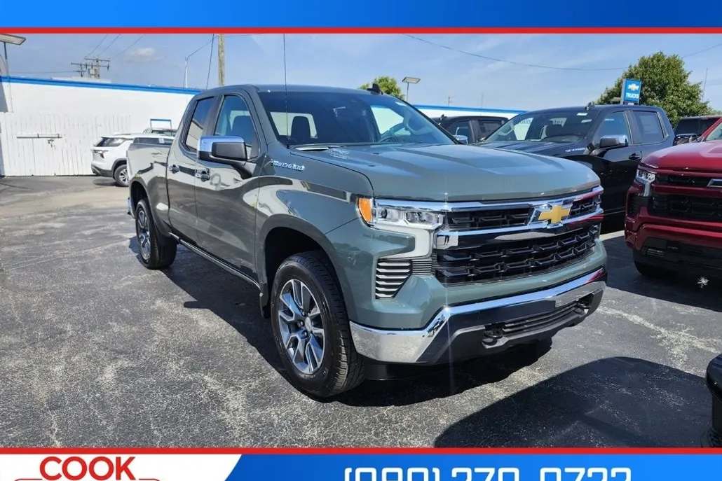 2026 Chevrolet Silverado 1500 LT photo 1