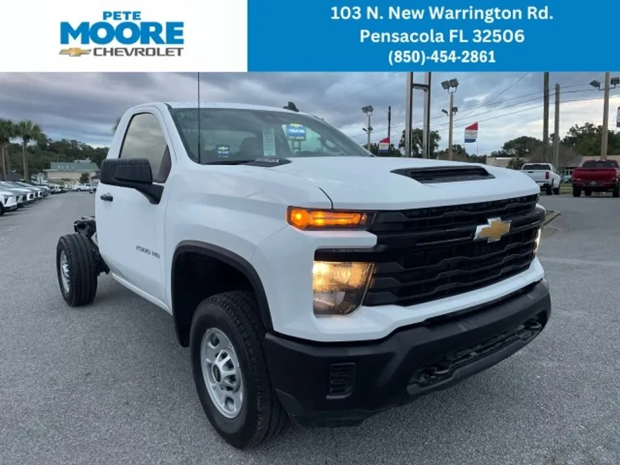 2025 Chevrolet Silverado 2500HD Work Truck photo 1