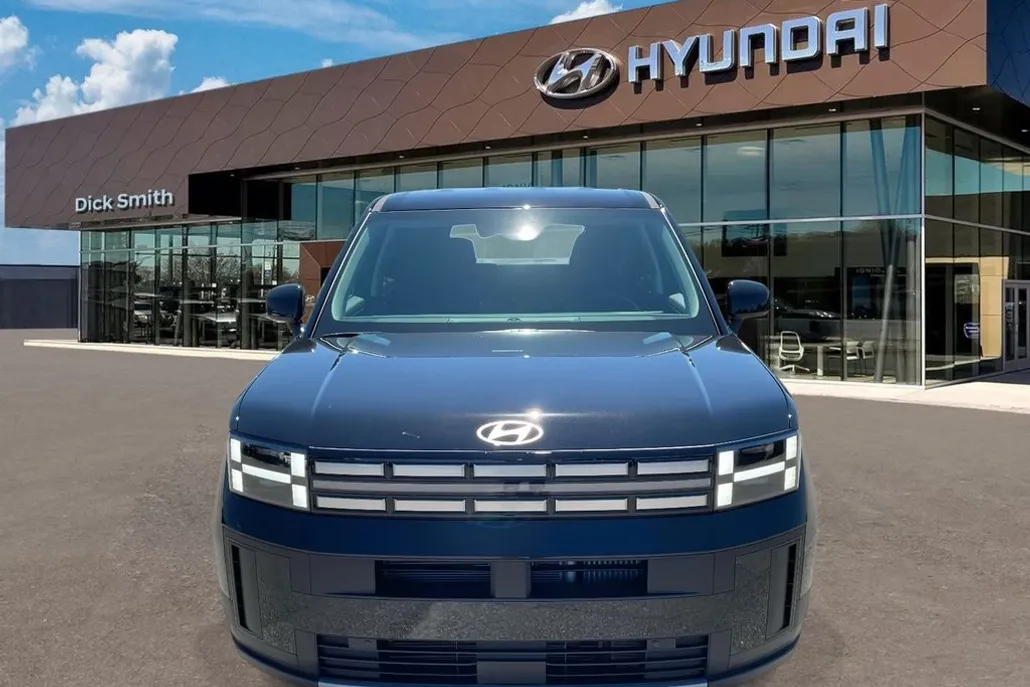 2026 Hyundai Santa Fe SE photo 1