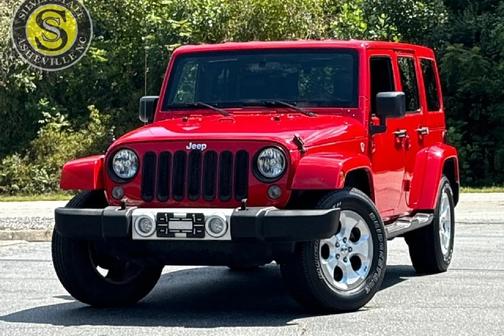 2015 Jeep Wrangler Sahara photo 1