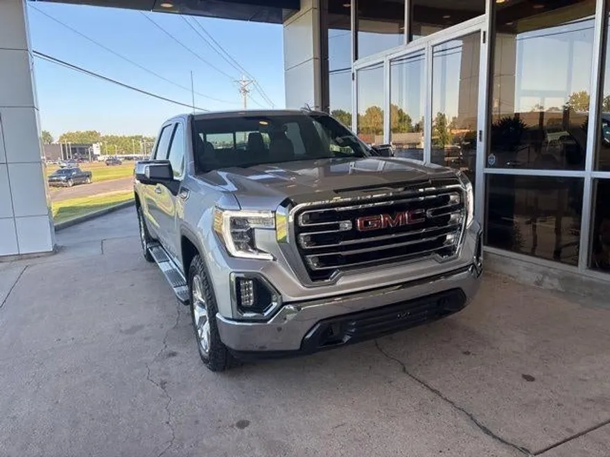 2021 Gmc Sierra 1500 SLT photo 1