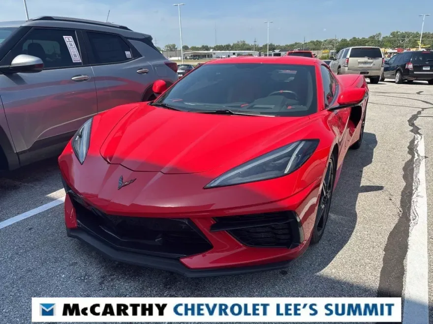 2021 Chevrolet Corvette Stingray 2LT photo 1