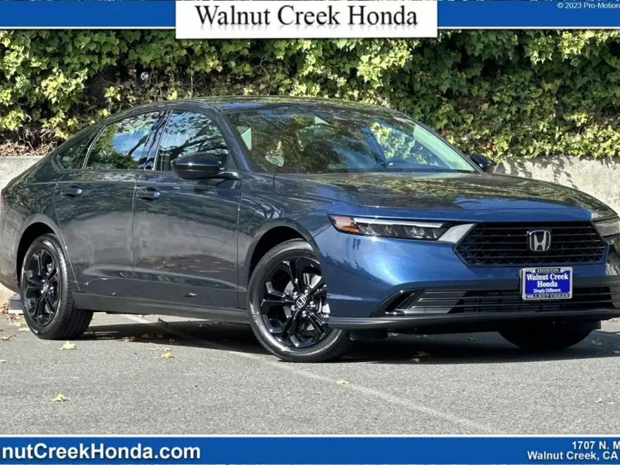 2025 Honda Accord SE photo 1