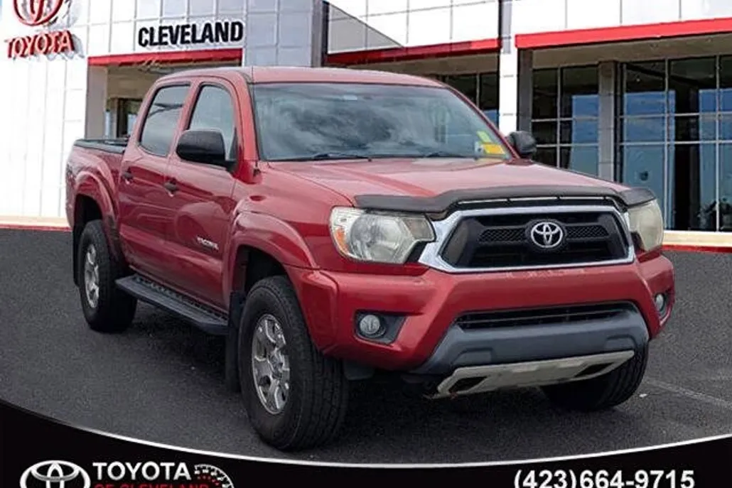 2015 Toyota Tacoma PreRunner V6 photo 1