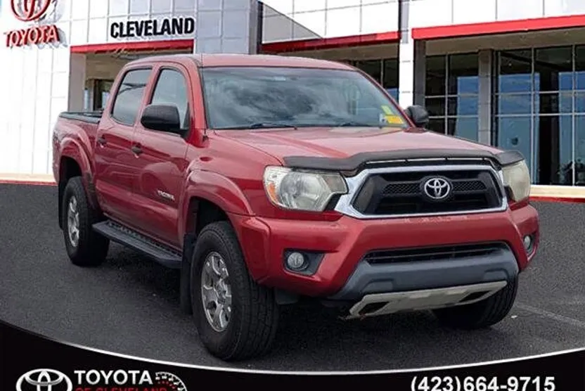 2015 Toyota Tacoma PreRunner V6 photo 1