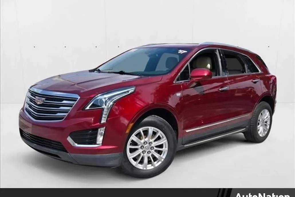 2017 Cadillac XT5 Base photo 1
